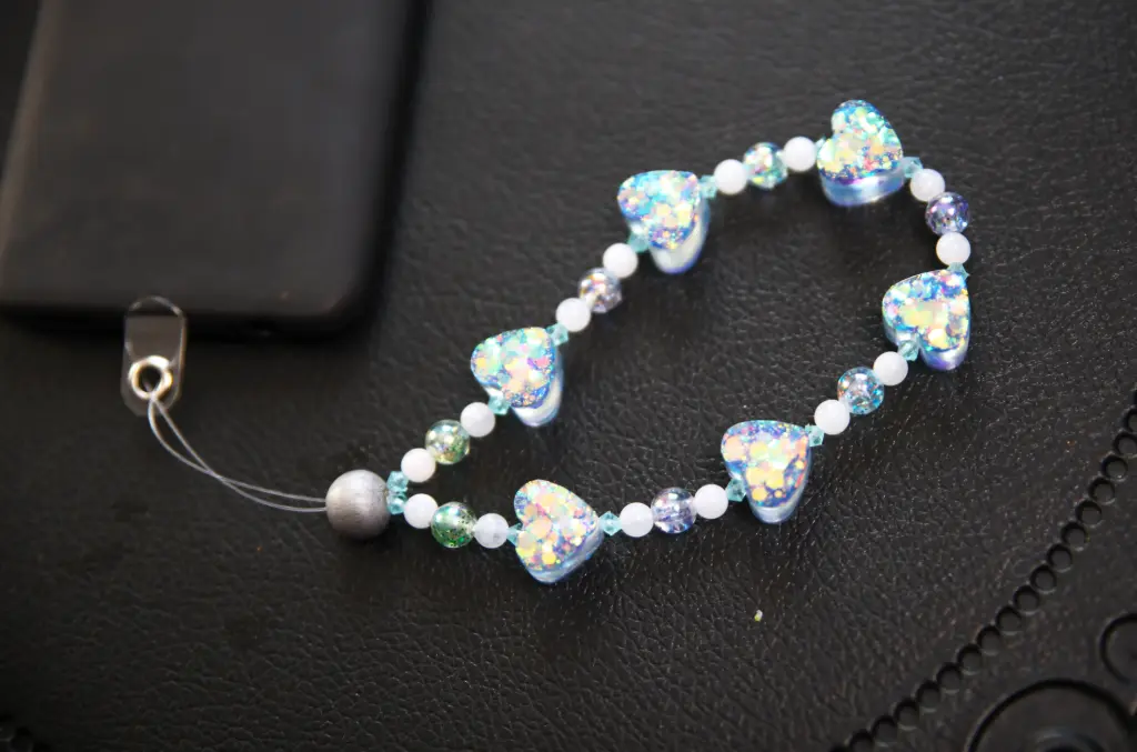 Chaîne Téléphone Coeur Bleue/Blanc