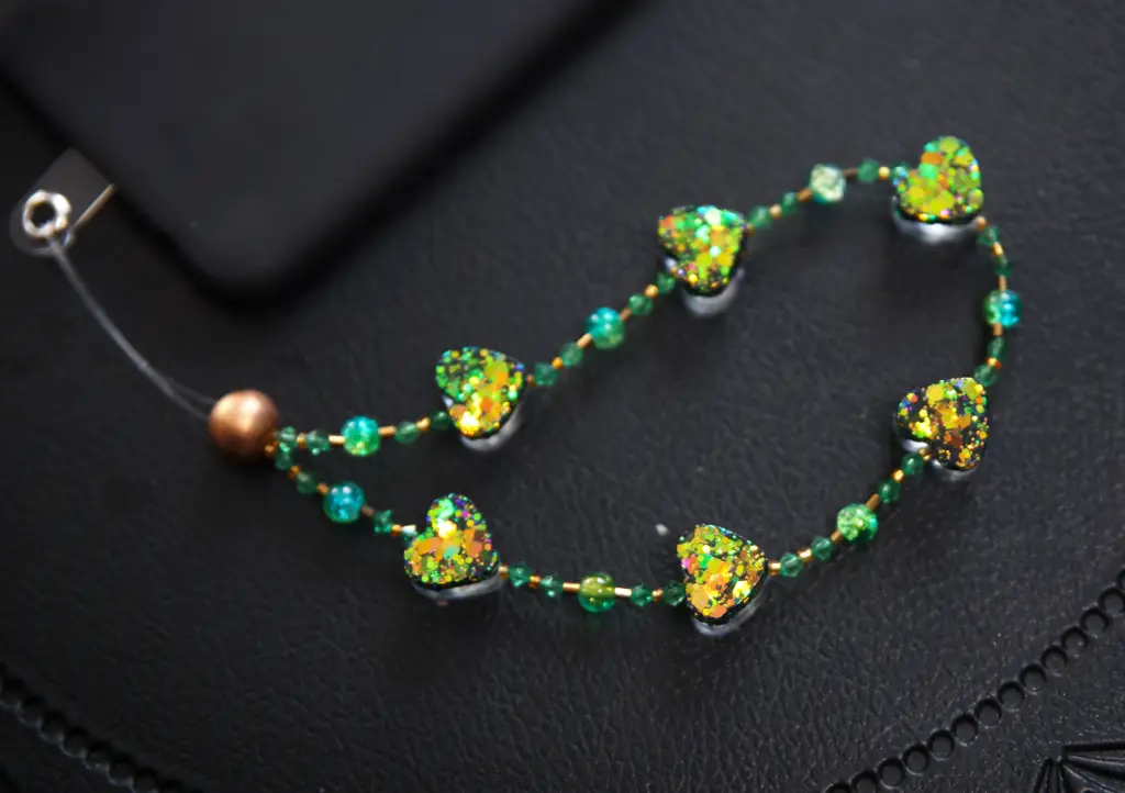 Chaîne téléphone Coeur Vert/Bronze