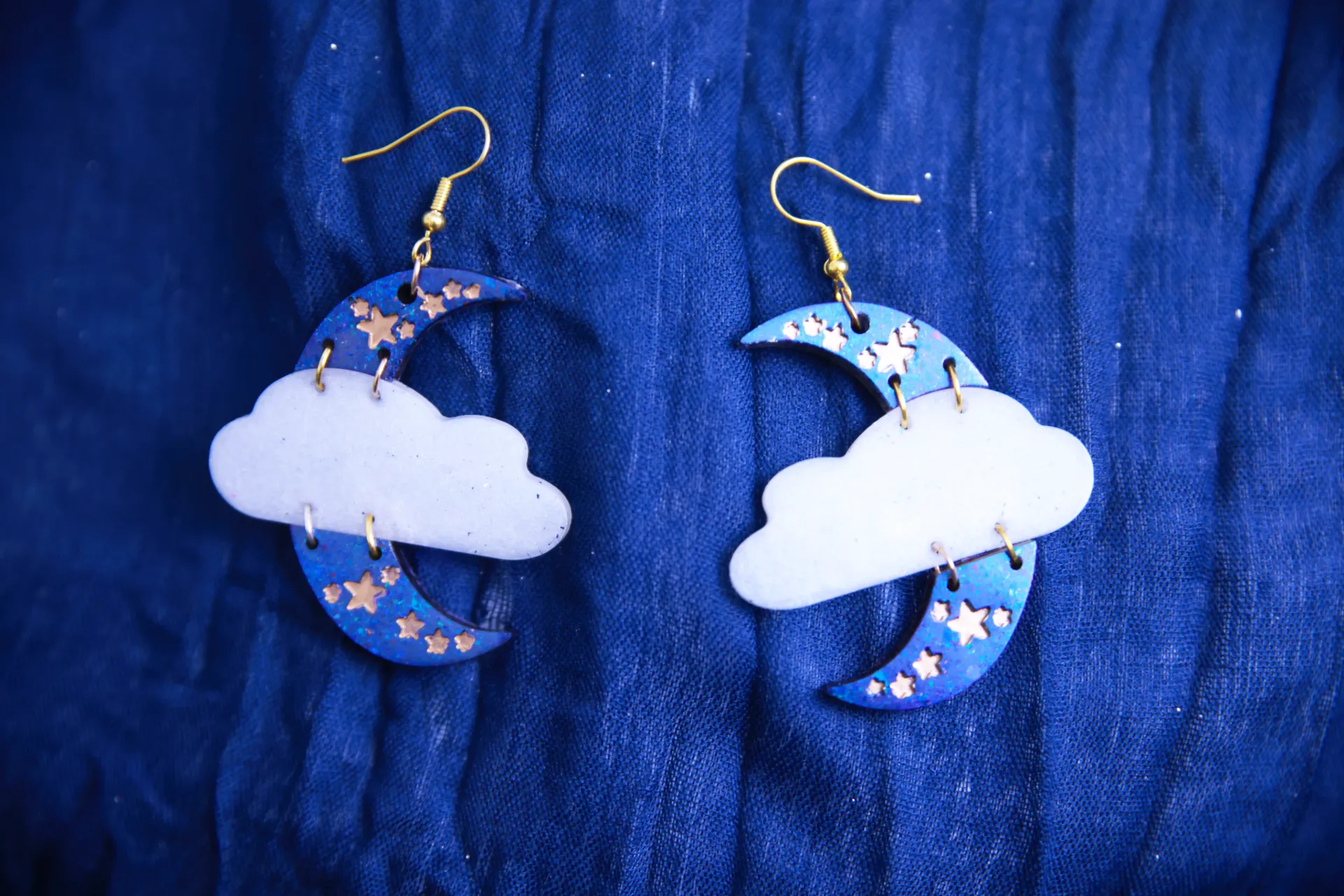 Boucles d'oreilles Lune et nuage Bleu/Rose/Or